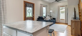 Cedar Hill Lodge