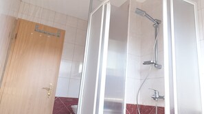 Bathroom - Adorable 1-bedroom apartment in Brod 11 perfect for relaxing stays. (Brod 11)