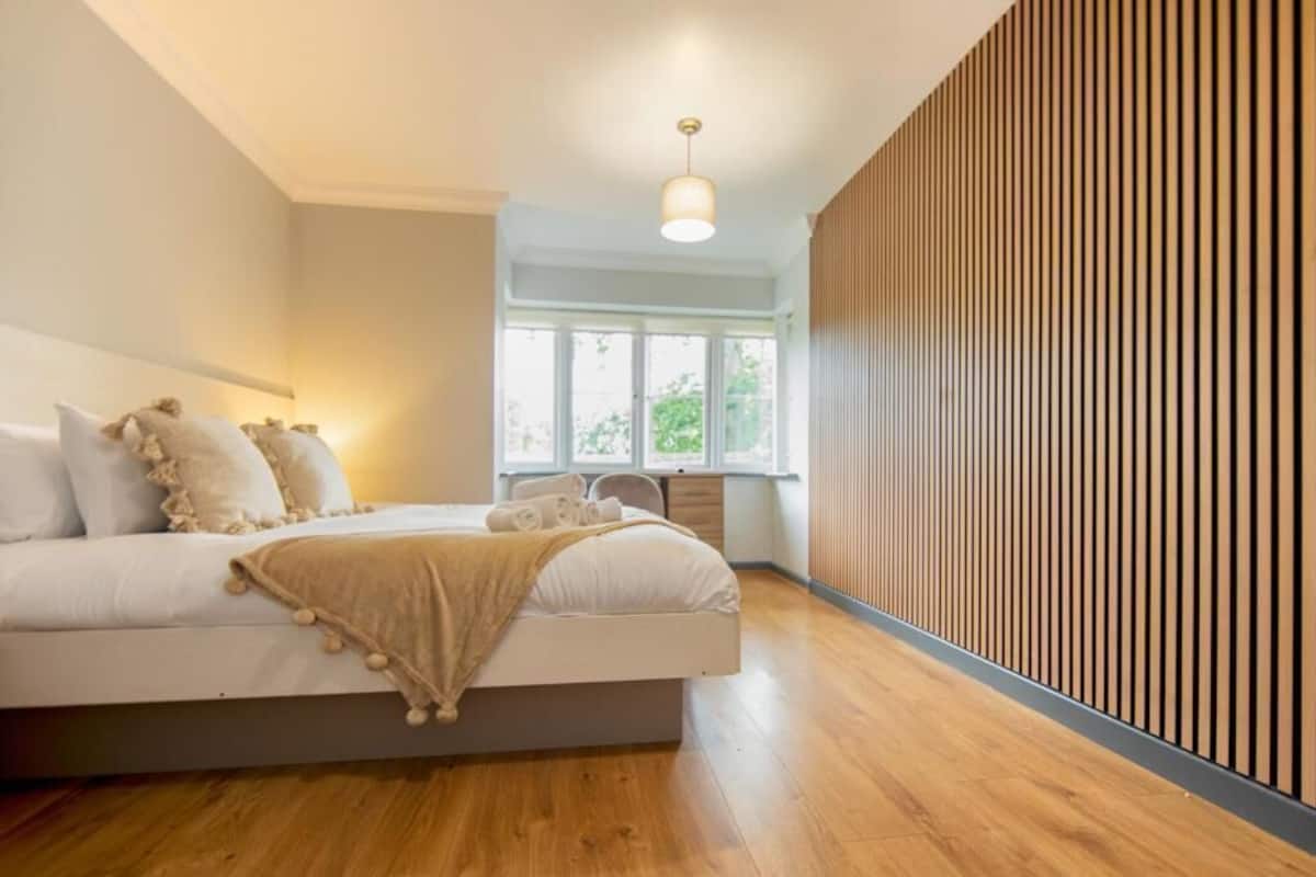 Apartment, 2 Bedrooms, Non Smoking | Iron/ironing board, free WiFi
