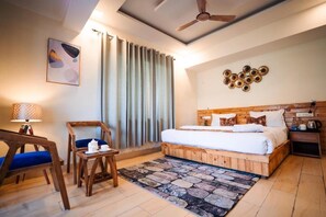 Habitación doble, balcón, vista a la montaña