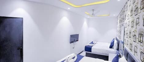 Soundproofing, free WiFi
