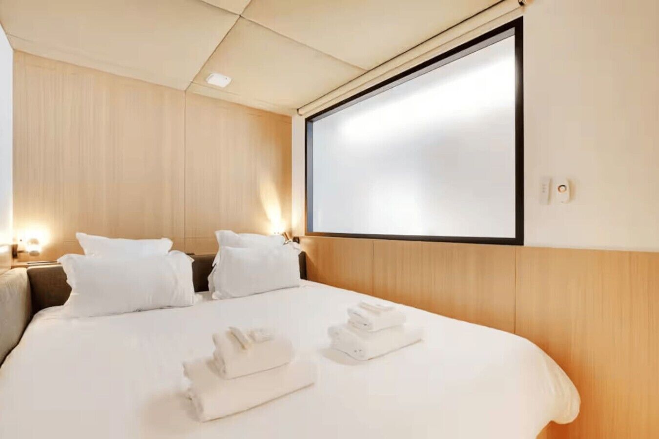 1 chambre, fer et planche à repasser, Wi-Fi, draps fournis