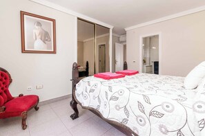 WiFi, bed sheets - Tiffany 16 - Three Bedroom Villa, Sleeps 6 (Callao Salvaje)