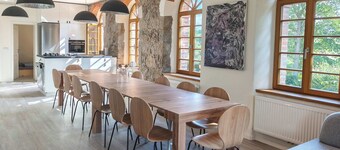 Spacious flat for families or groups, with sauna and fireplace