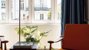 Standard Studio, City View | Interior