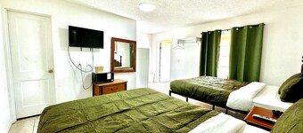 skyland motel