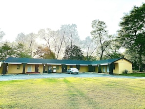 Basic Single Room | Bahagian luar