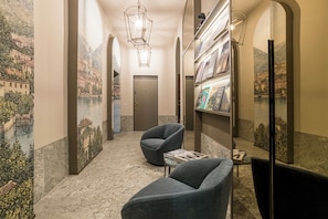 Reception - TheLuxe Residences (Como)