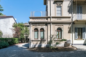 Exterior - TheLuxe Residences (Como)