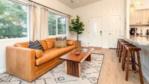 Living area - 35-45 Grasshopper Lane combo ·Large retreat, red rock views, spas, six king beds (Sedona)