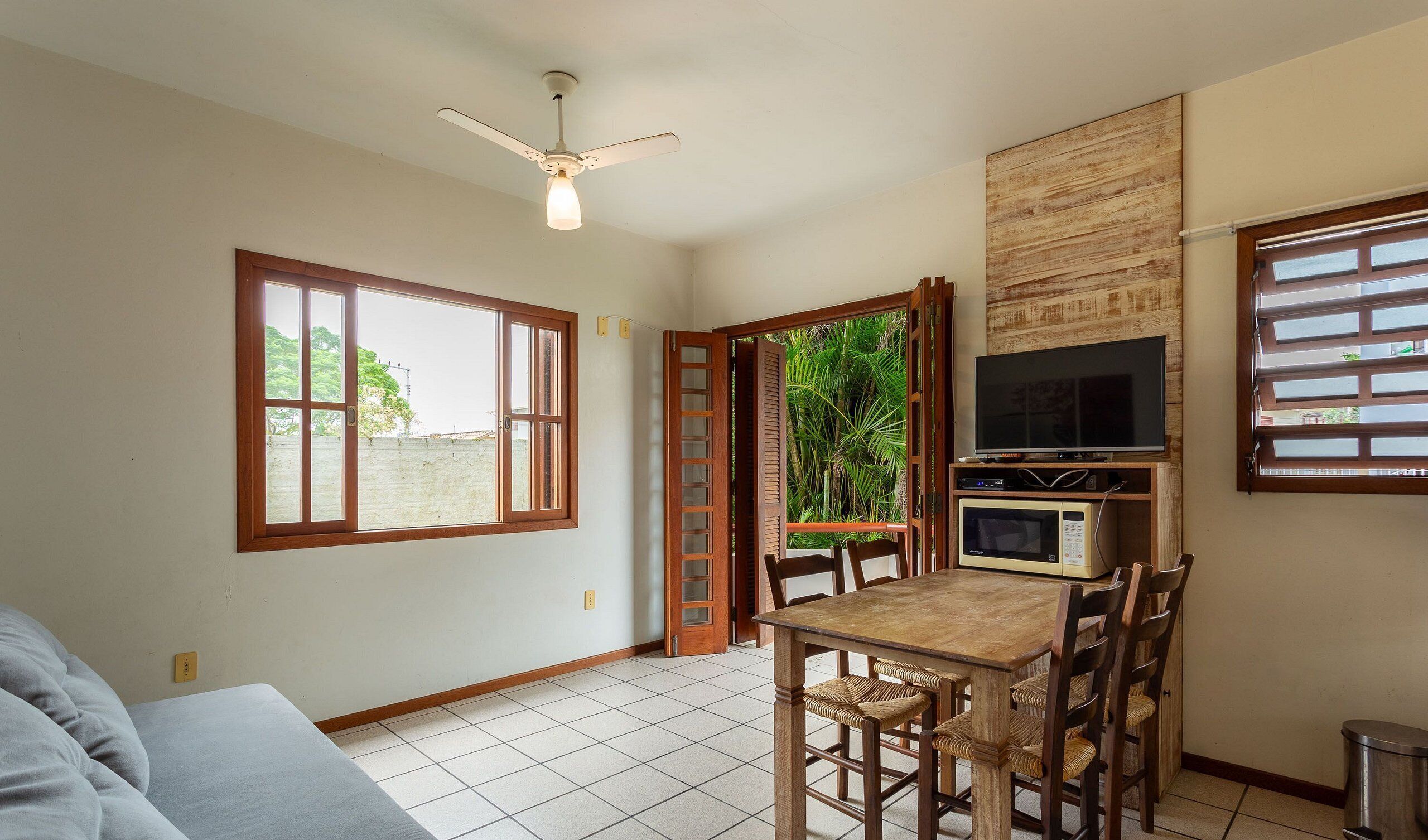 Basic Apartment | Living area | 40-inch TV with digital channels