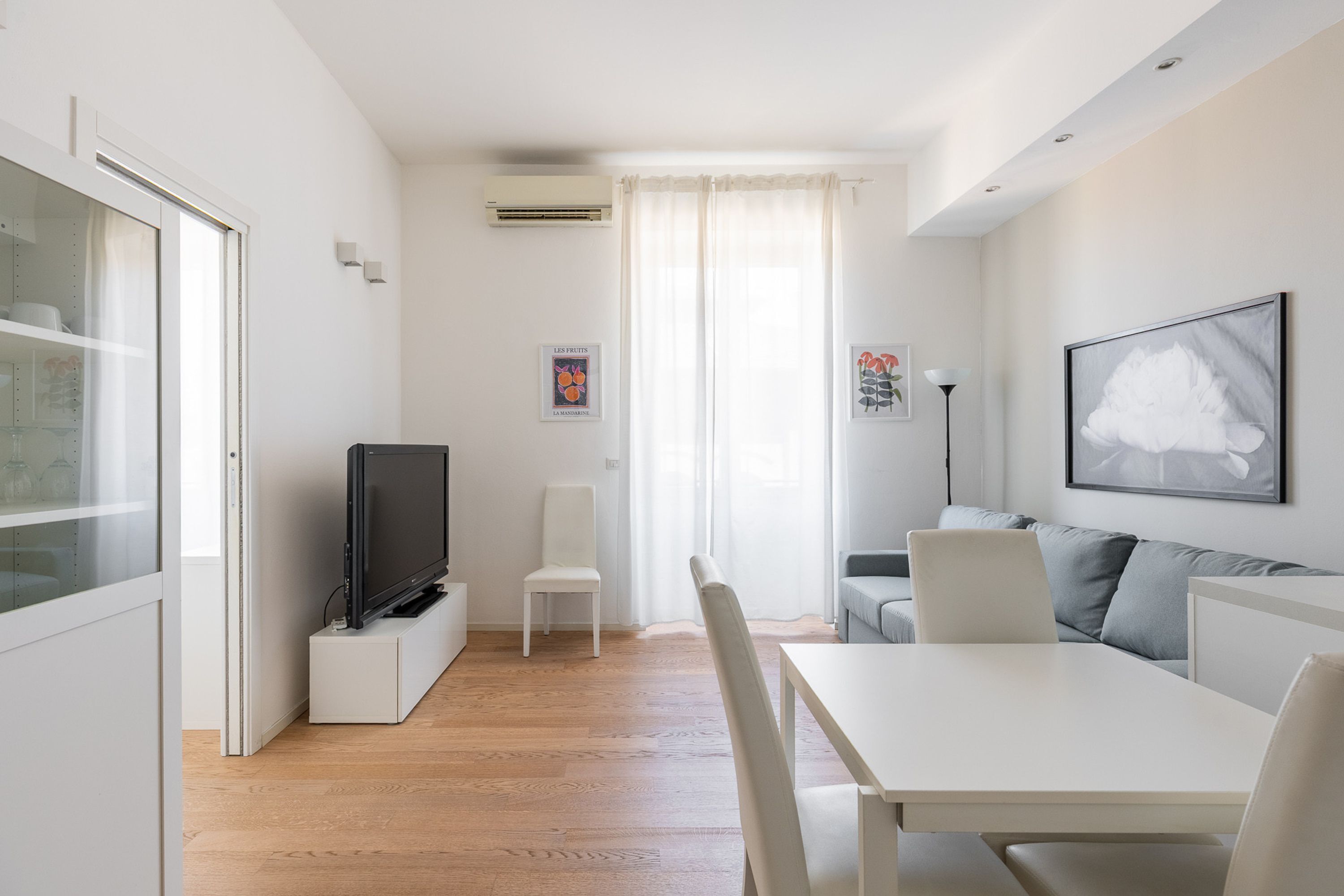 House | 1 bedroom