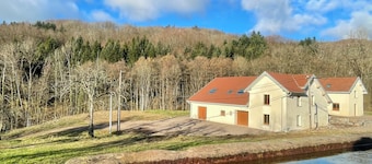Robusto Vacation Rentals: Luxury Stays