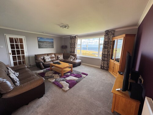 Riff Farmhouse