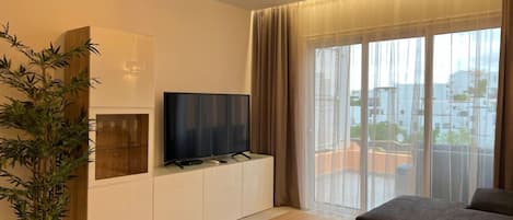 TV