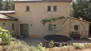 Unclassified image, 4 of 31, button - Holiday Home “Waterballet” with Pizza Oven, Wifi, and Air Conditioning (Villecroze)