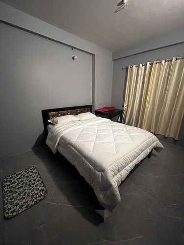 Pleasant 7-bedroom house in Pokhara perfect for group stays