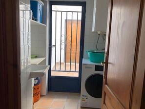 Unclassified image, 4 of 44, button - Holiday Home 'Ca Corrales' with Mountain Views, Wi-Fi and Air Conditioning (Calp)