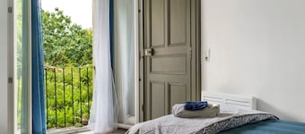 Apartment 'Maison Espinouse' with Mountain View, Private Garden and Wi-Fi