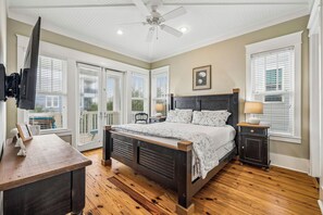 Room - Wally's World|Private Pool|Elevator|Golf Cart (Inlet Beach)