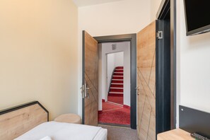 Room - Apartment "London Single Room" with Shared Garden and Wi-Fi (Weißenfels)