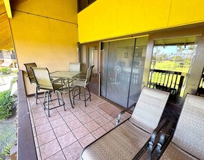 Outdoor dining - Oceanfront Studio Loft at Kepuhi Beach Resort (Maui County)