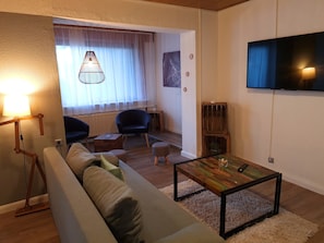 TV, DVD player