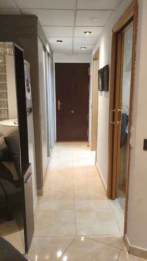 Interior - La Colina Apartment with Sea Views, Wi-Fi, and Air Conditioning (Torremolinos)
