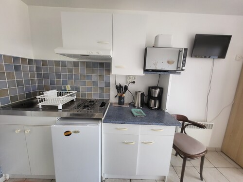 Studio "Les Iris - Hortensia" with Shared Terrace, Garden, and Wi-Fi