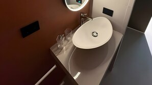 Unclassified image, 4 of 8, button - Bed and Breakfast 'Vicolo Del Fortino - Camera 103' with Balcony, Wi-Fi and Air Conditioning (Catania)