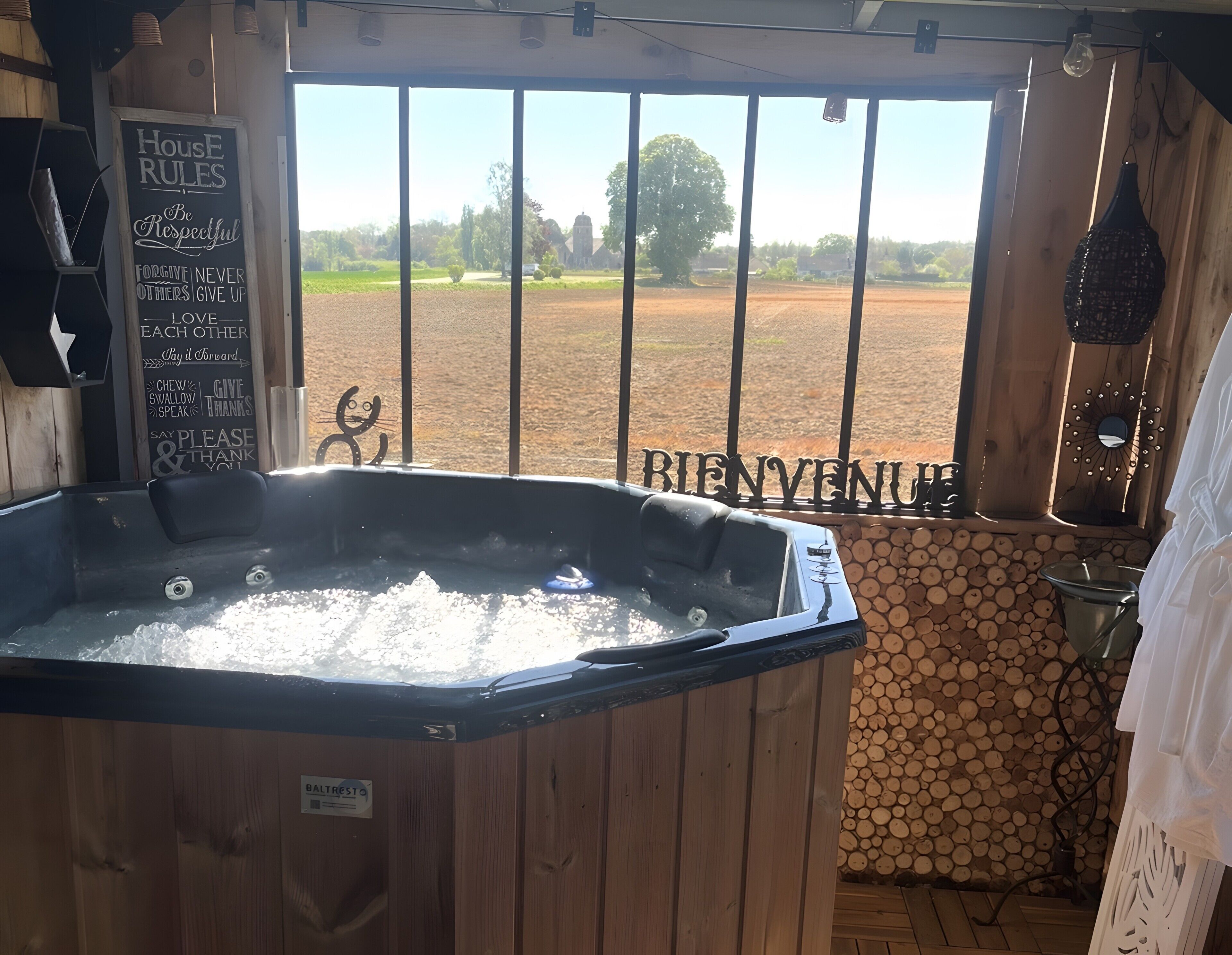 Bain  à remous intérieur