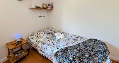 Cottage 'Gîte Insolite Nature & Détente' with Private Terrace and Private Garden
