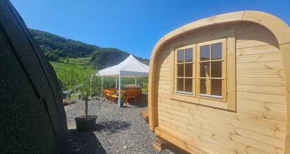 Camping Barrel Odin – Vineyards and Moselle Views