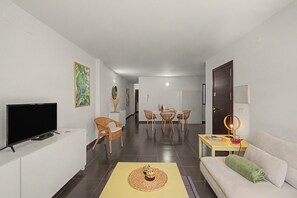 Unclassified image, 3 of 28, button - Apartamento Sauco--- (Los Llanos)