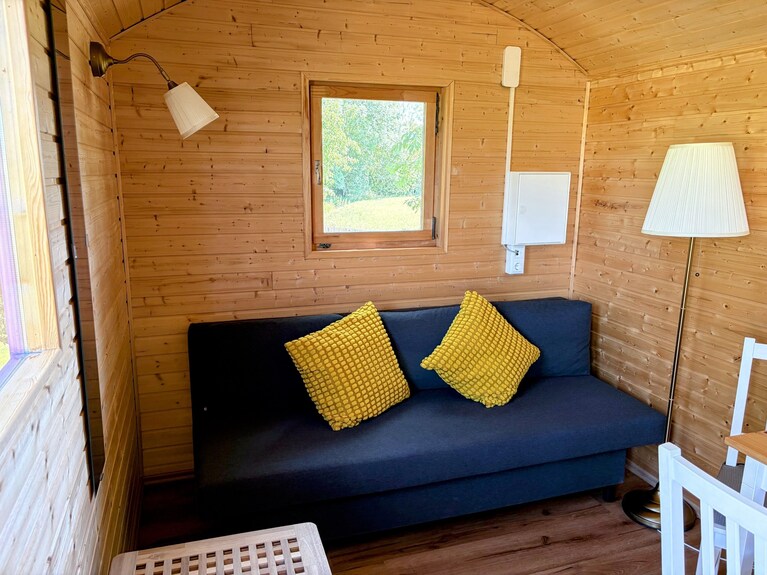 Tiny Home "Circus Wagon Lila" With Shared Pool, Garden And Wi-fi - Brandenburg, Germany