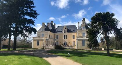 'Château Les Forges -Tennis, Pool, Golf '