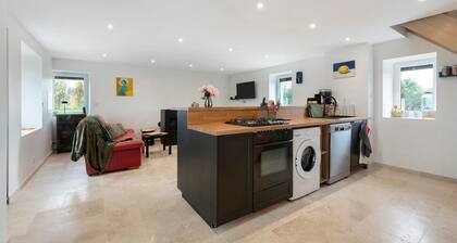 Au Deux Palmiers – A Comfortable House in the Heart of Bessin