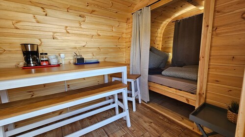 Cabin 'Camping Schlaffass Naima' with Shared Terrace and Shared Garden