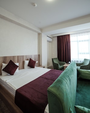 Iron/ironing board, free WiFi - Grand Kristal Baku (Xırdalan)