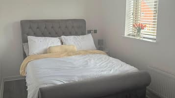3 habitaciones, wifi gratis y ropa de cama