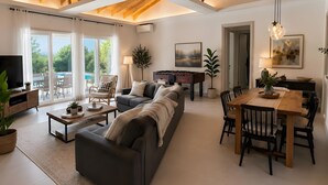 Living area - Cottage 'Blue Green Villa' with Sea View, Private Pool and Wi-Fi (Agios Markos)