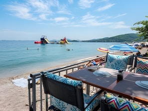 Strand