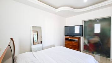 Wi-Fi de cortesia, roupa de cama