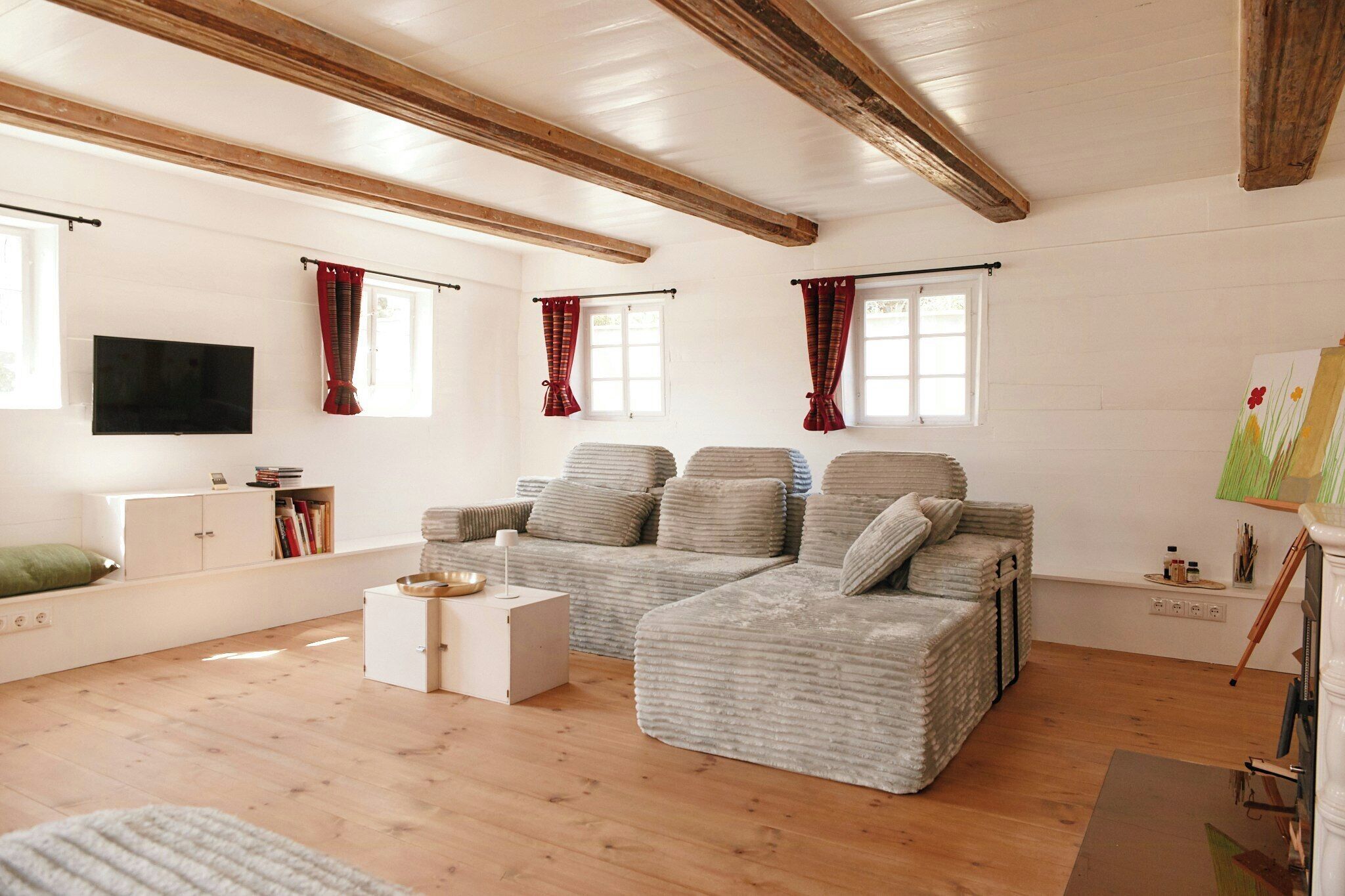 Fernseher, Kamin