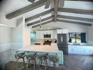 Private kitchen - Gulfside fully renovated with private beach and pool on the #1 beach in America! (Sarasota)