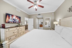 Room - 3BR house sleeps 8 with spa in kissimmee (Kissimmee)