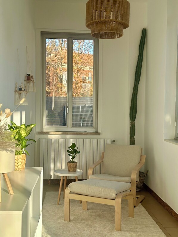 Interior - Vrbo Property (Legnano)