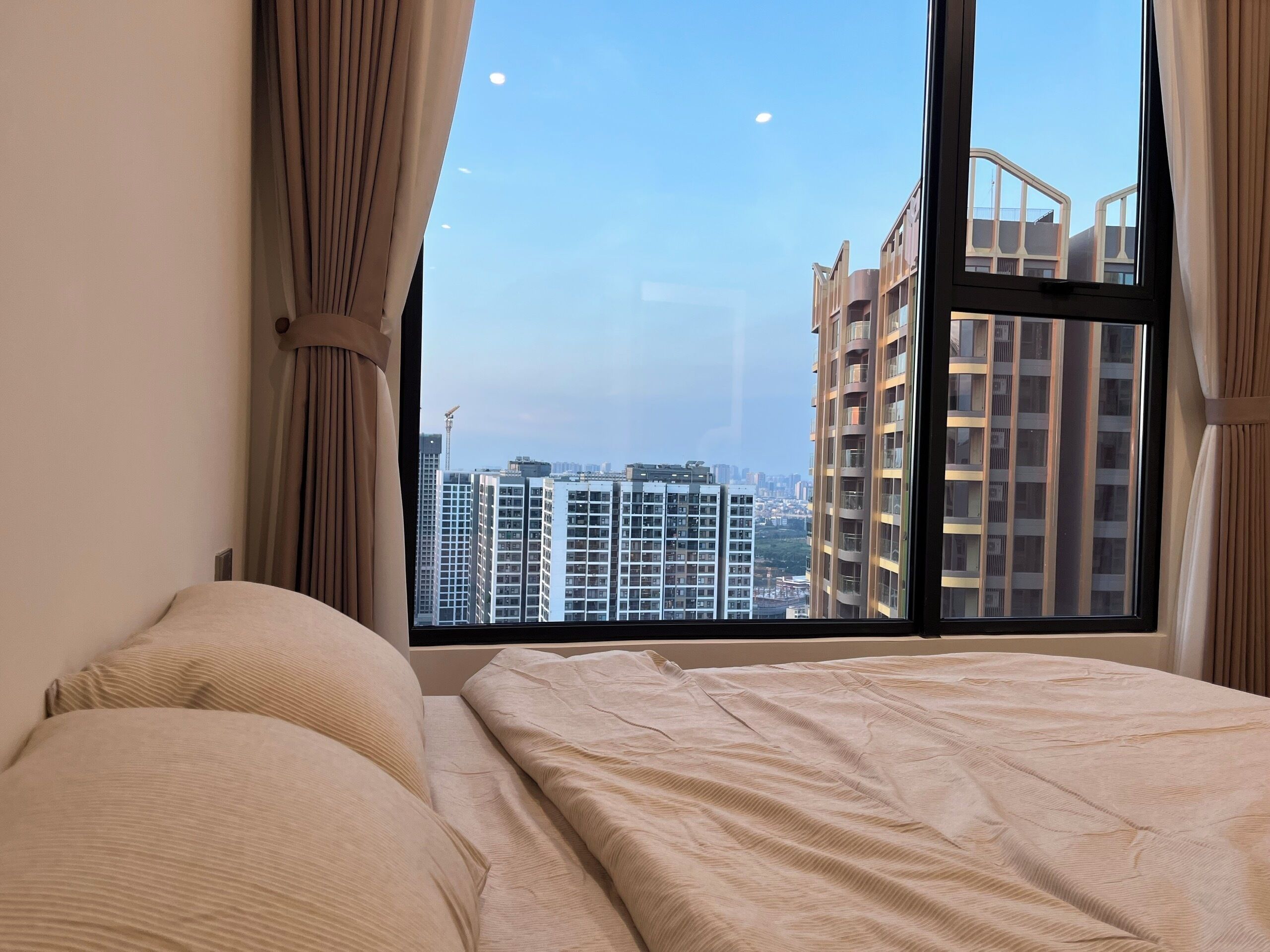 ห้องเบสิก, วิวเมือง