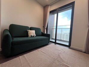 Basic-Zimmer, Stadtblick | Wohnbereich