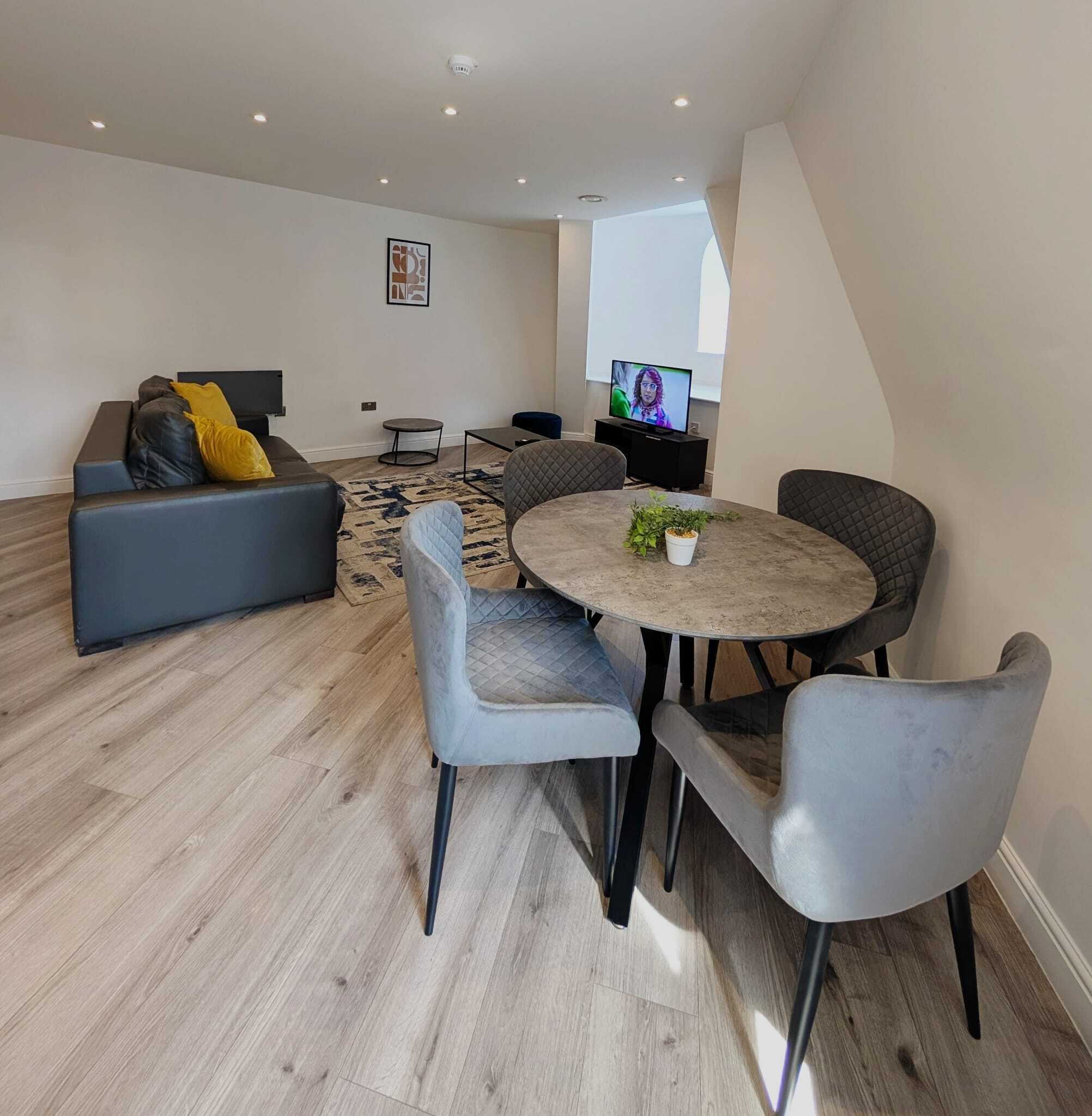 City Centre Duplex Apartment - Liverpool